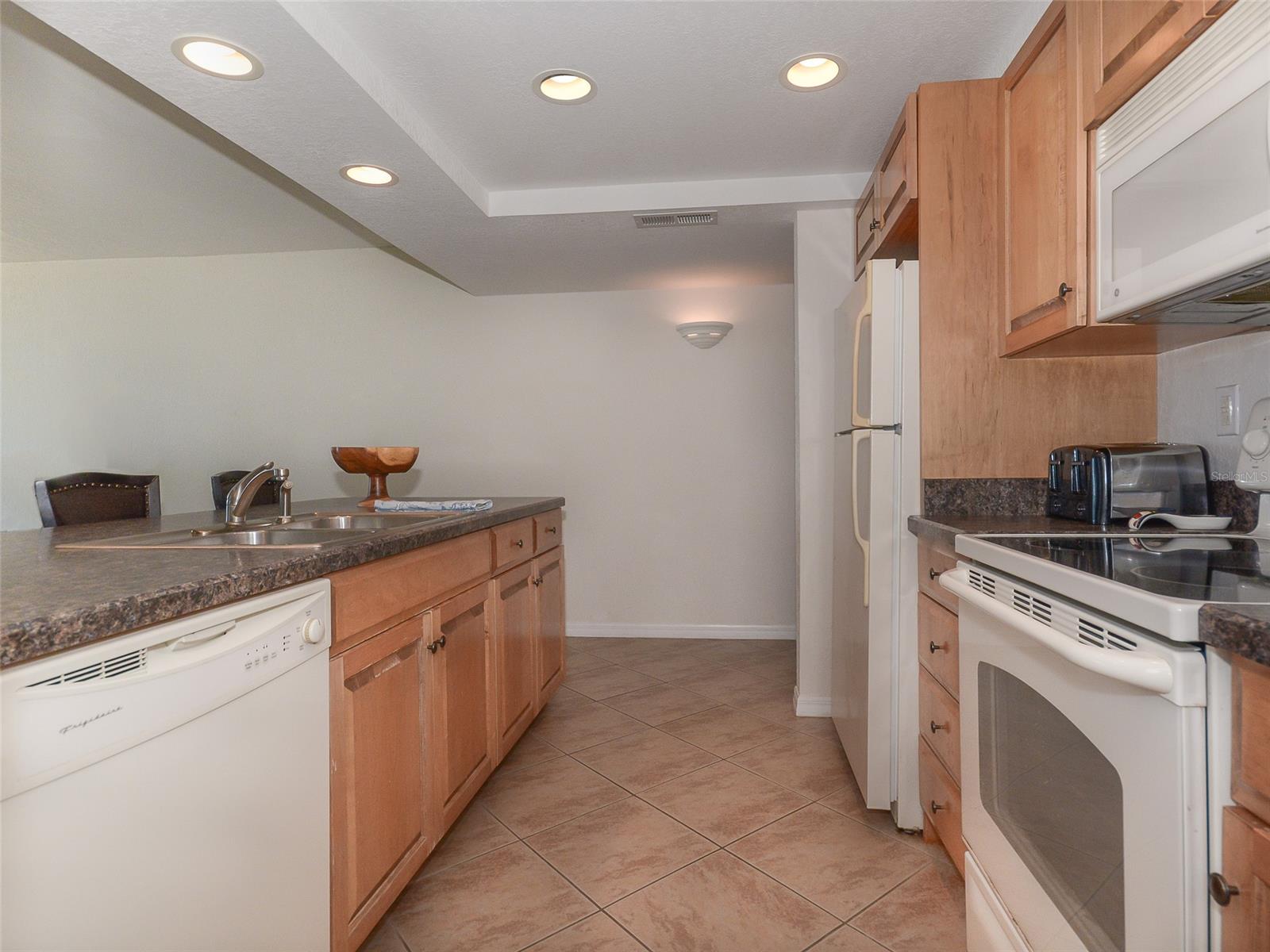 Ocean View Towers - Residential