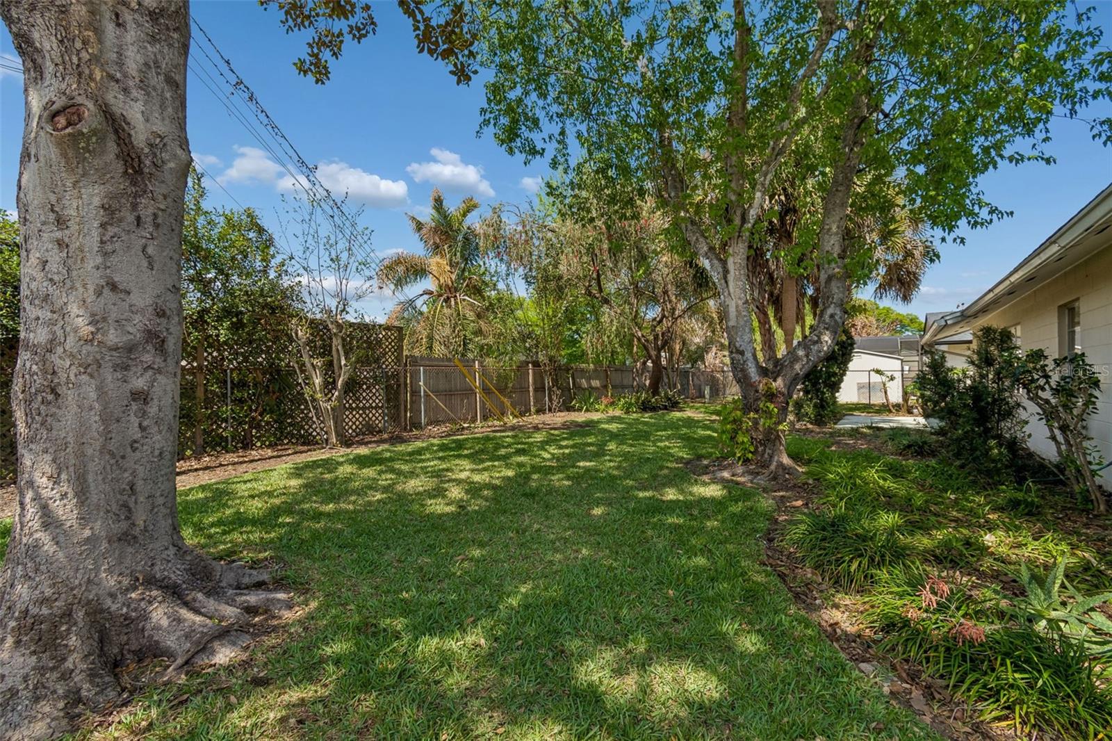 WRENWOOD HEIGHTS UNIT 2 - Residential