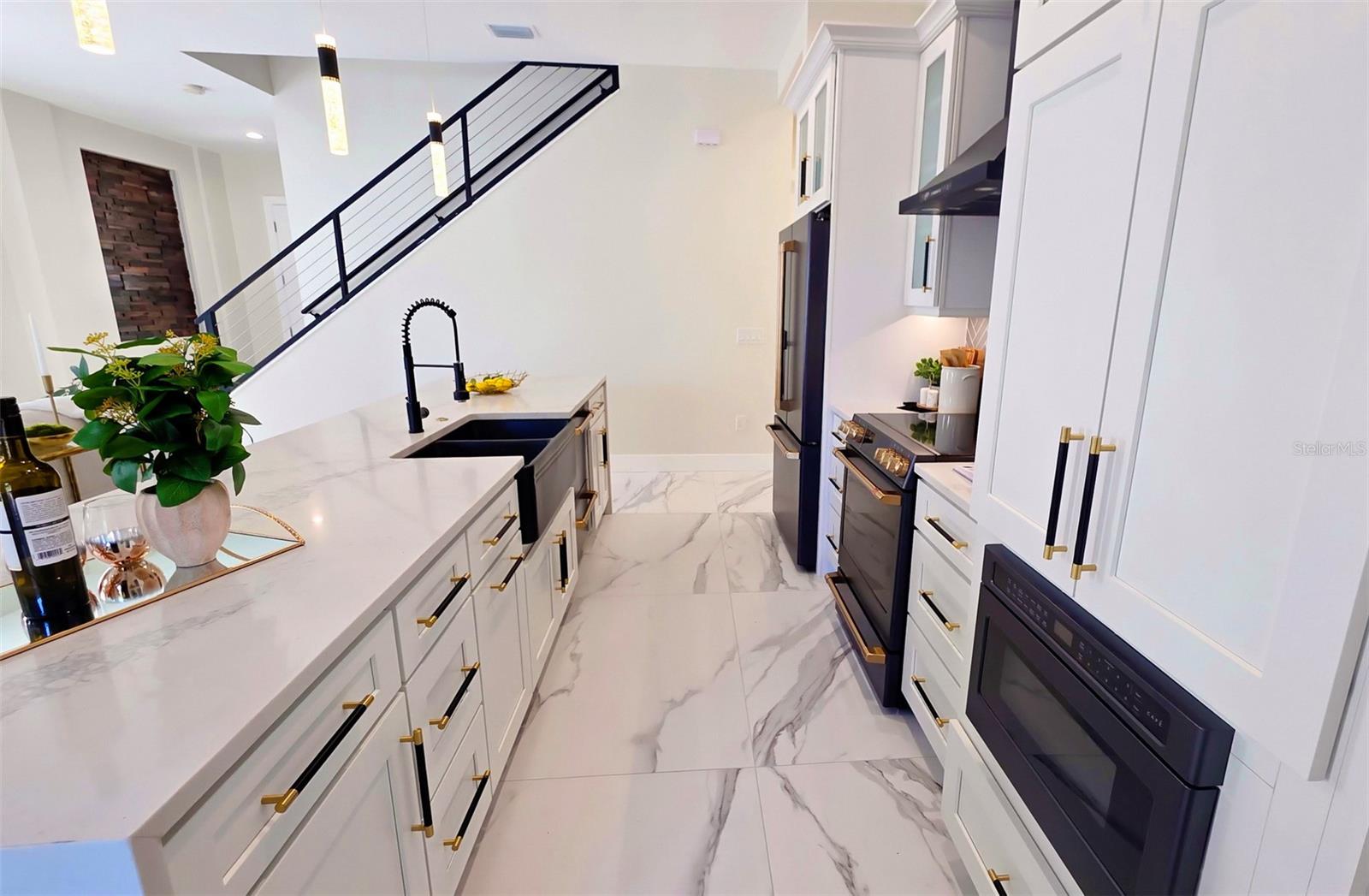 BOULEVARD ADD TO SARASOTA - Residential