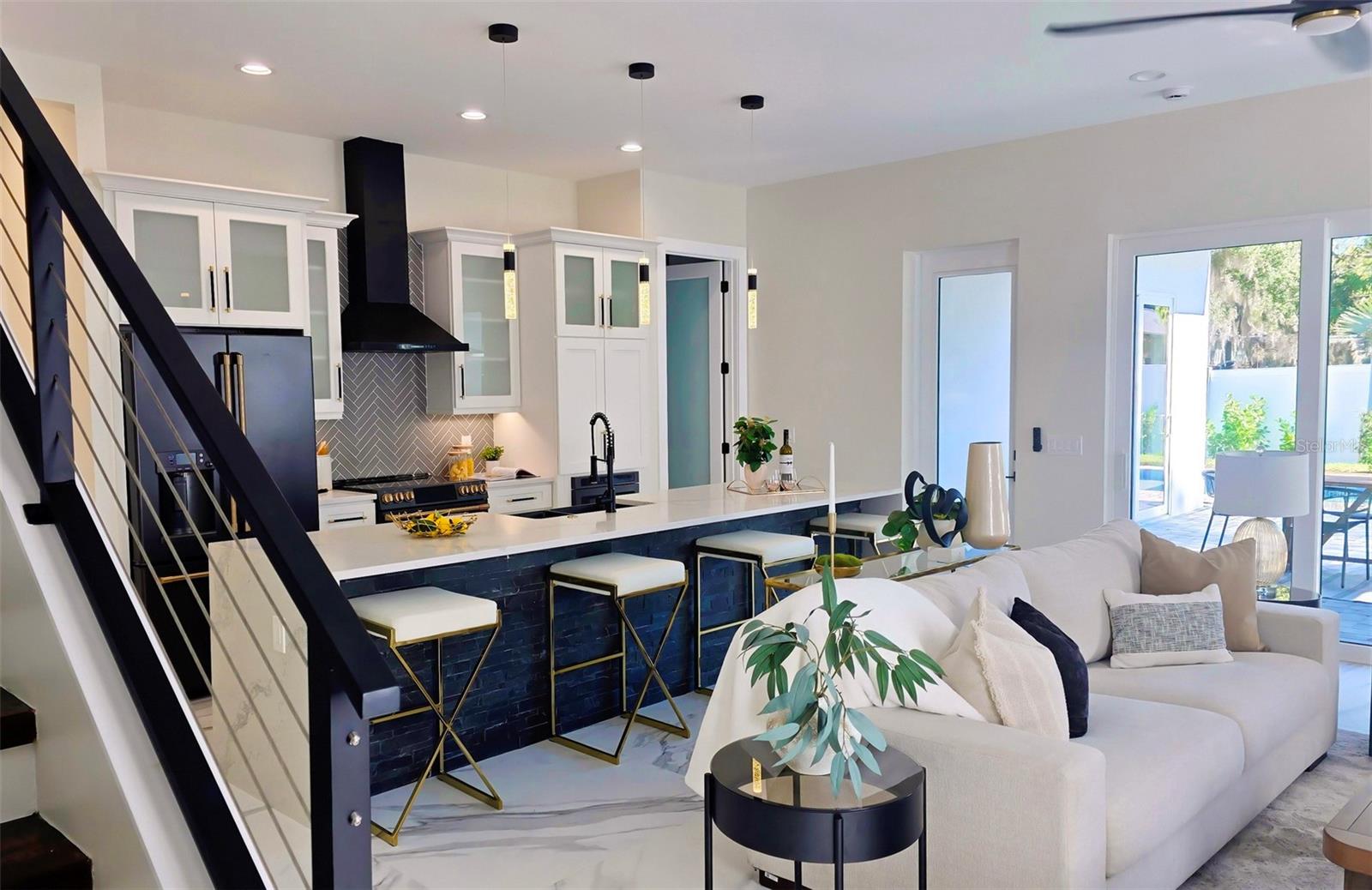 BOULEVARD ADD TO SARASOTA - Residential