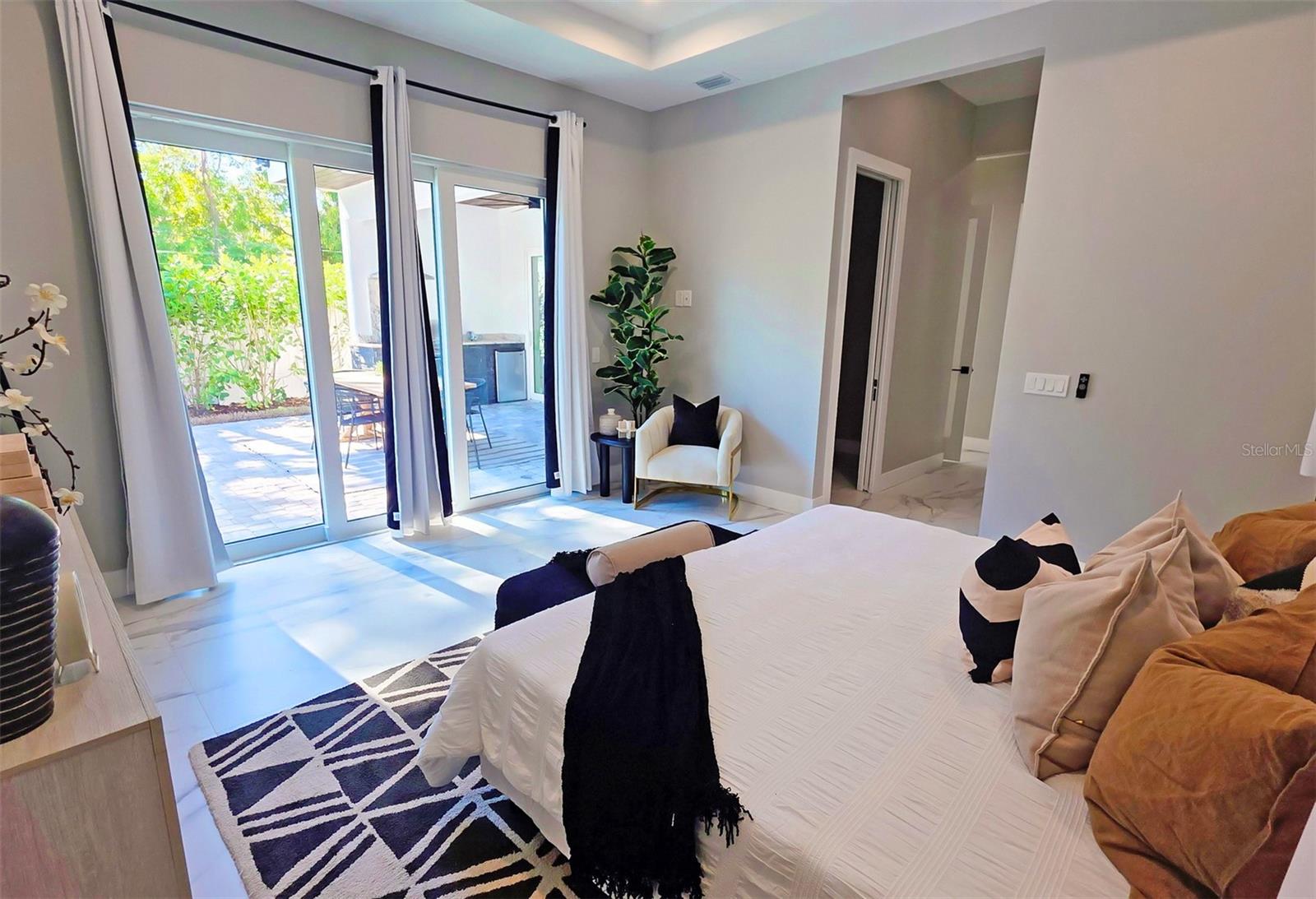 BOULEVARD ADD TO SARASOTA - Residential