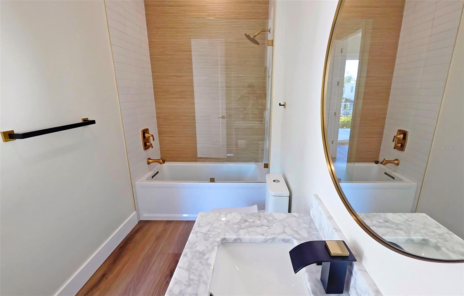 BOULEVARD ADD TO SARASOTA - Residential