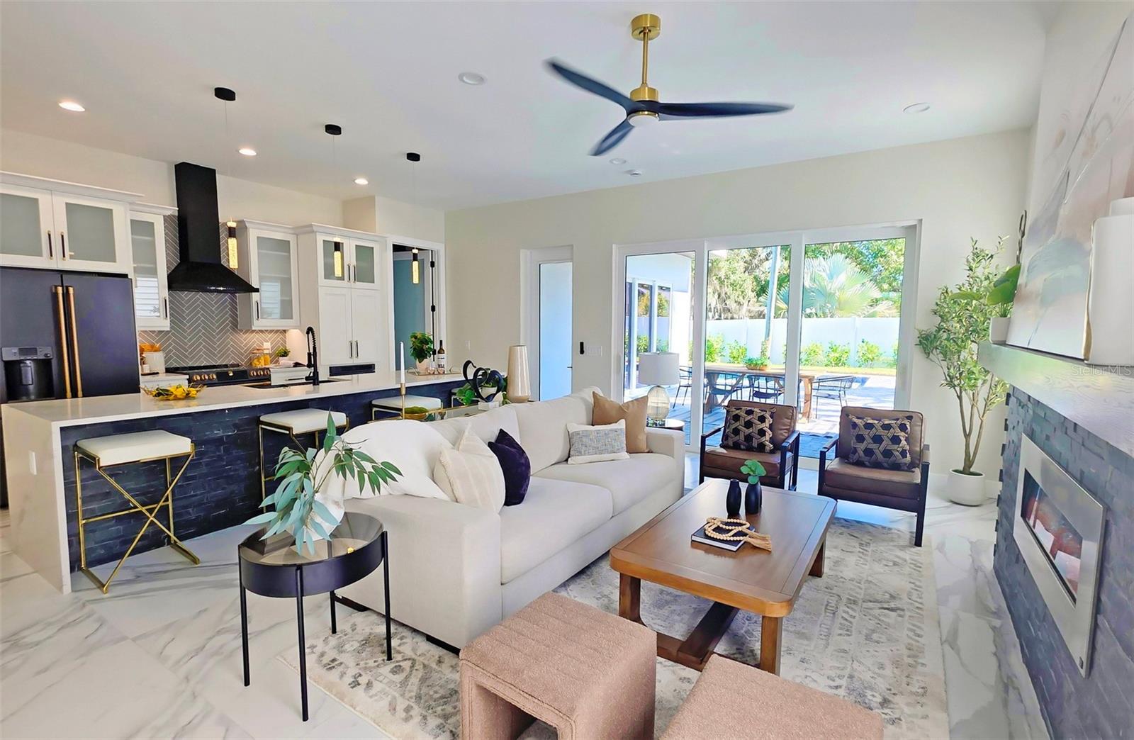 BOULEVARD ADD TO SARASOTA - Residential