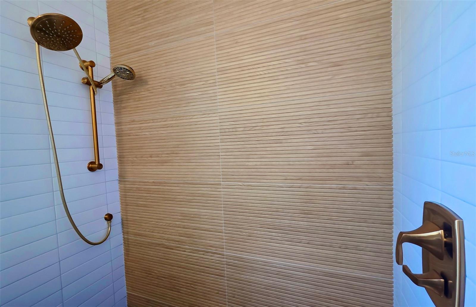 BOULEVARD ADD TO SARASOTA - Residential