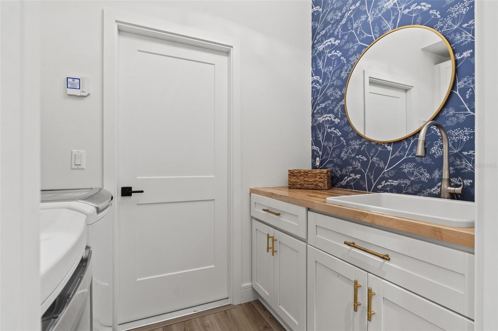 MANDOLIN PH 3 - Residential