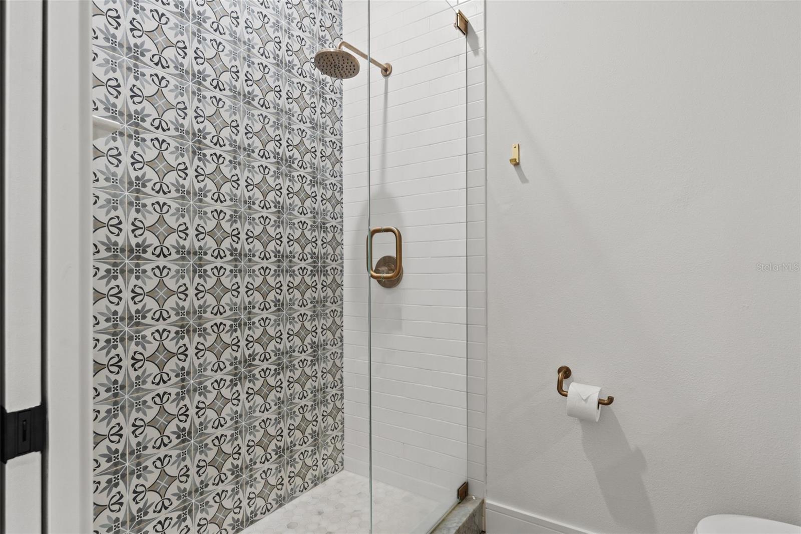 MANDOLIN PH 3 - Residential