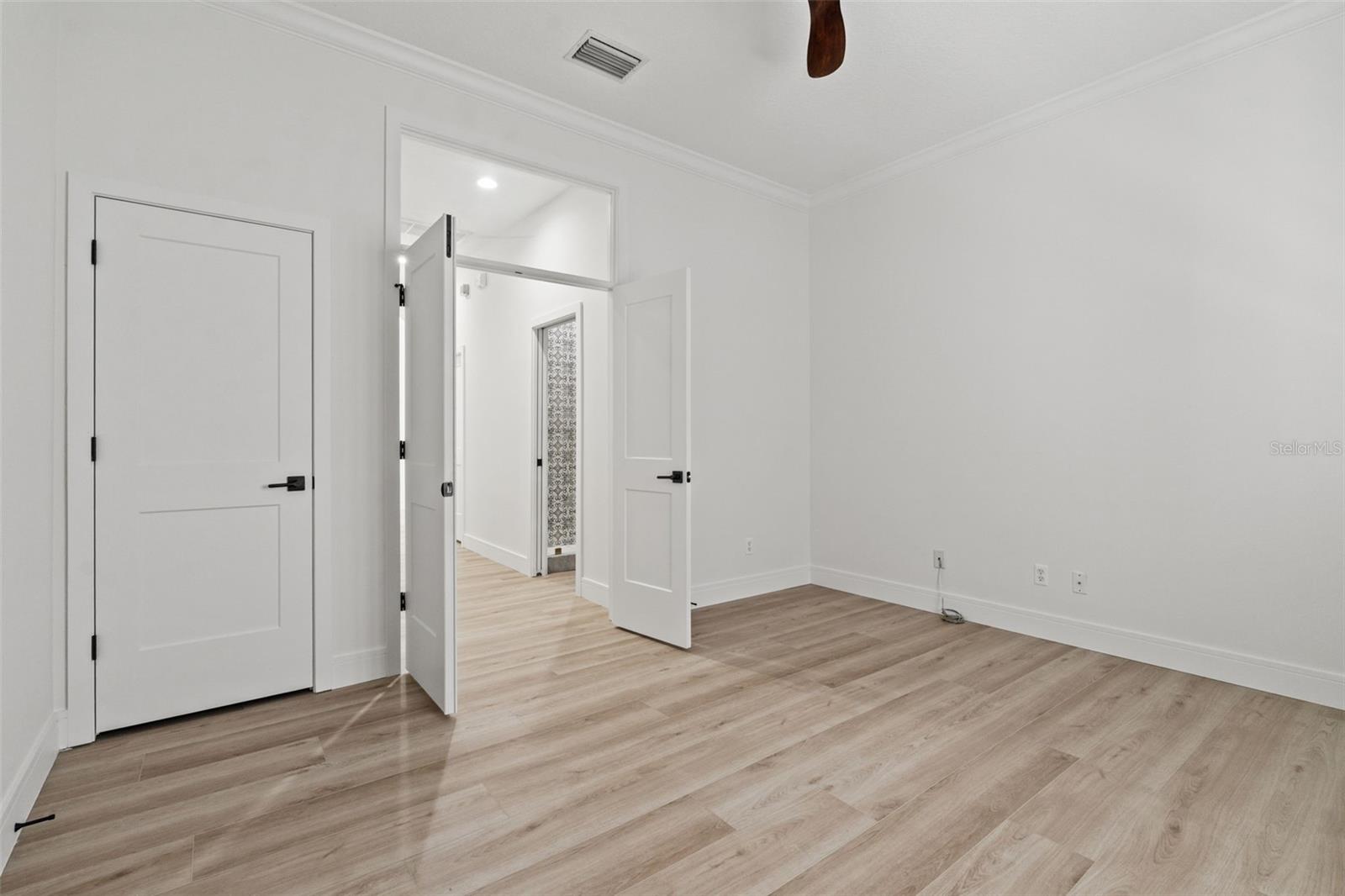 MANDOLIN PH 3 - Residential