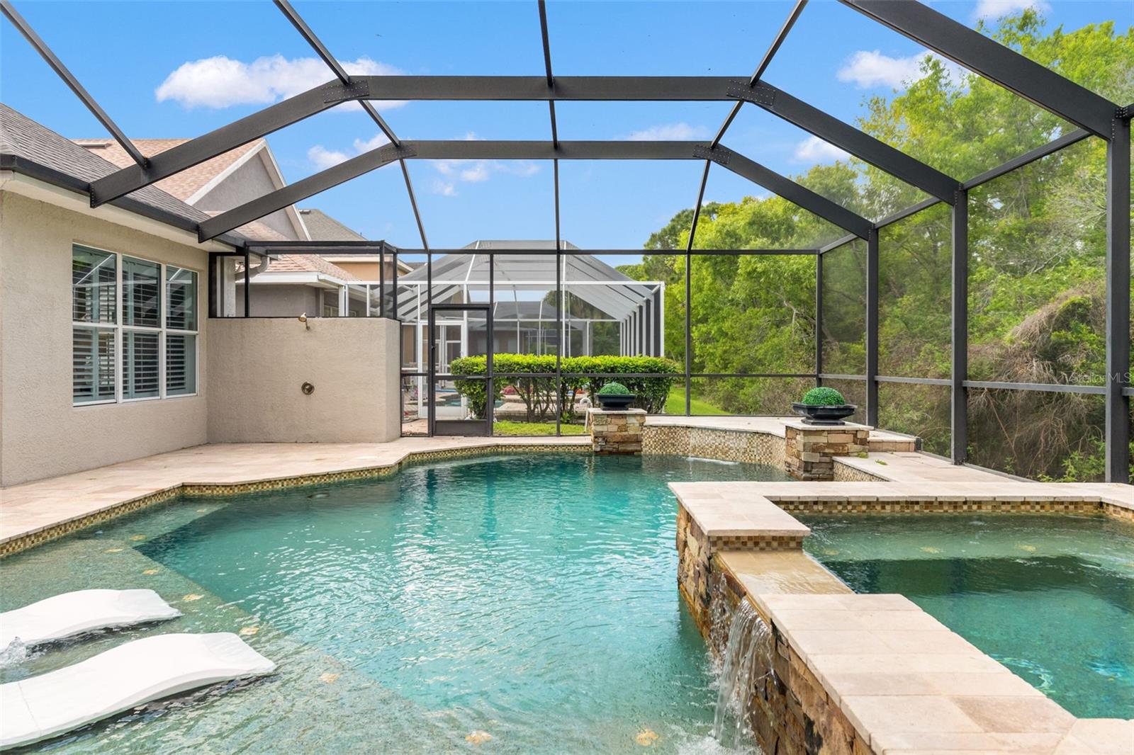 MANDOLIN PH 3 - Residential