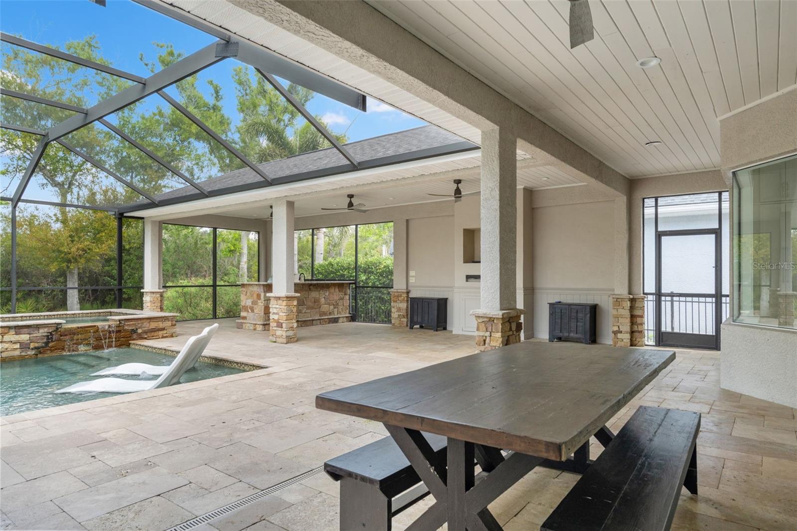 MANDOLIN PH 3 - Residential