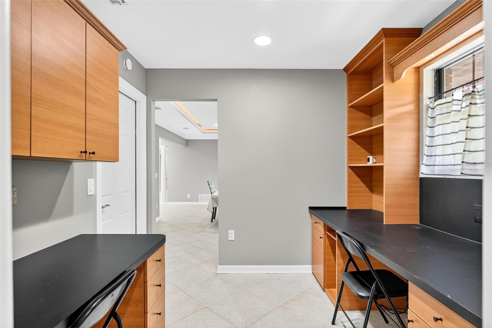 BREAKAWAY TRLS PH 1 UN 1 - Residential
