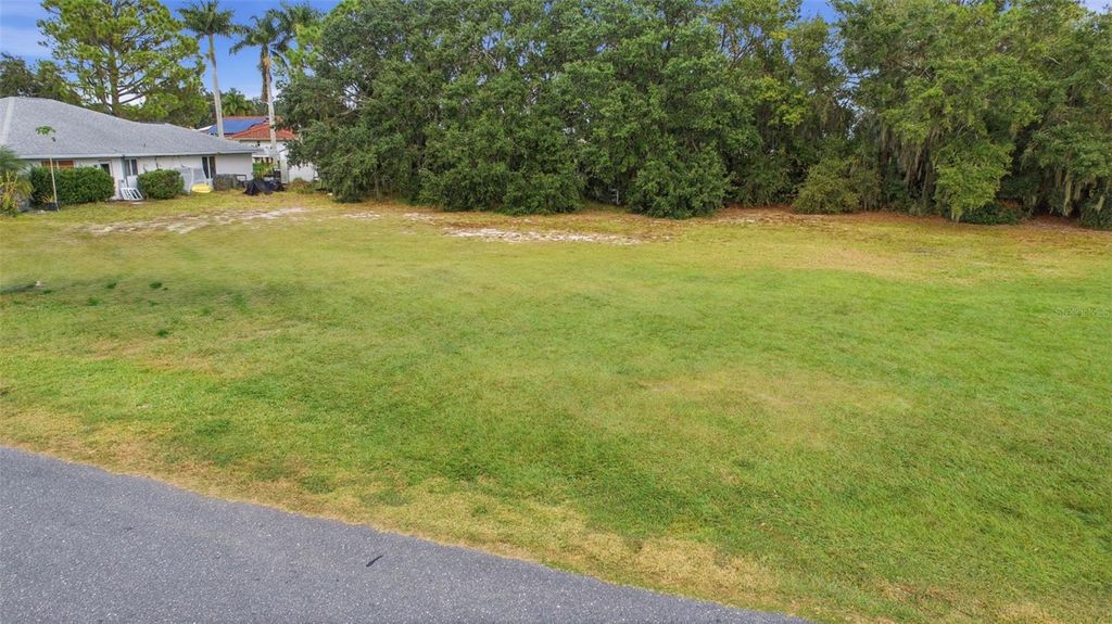 Photo of 183 Blue Moon Avenue, Lake Placid, FL 33852 (MLS # O6367690)