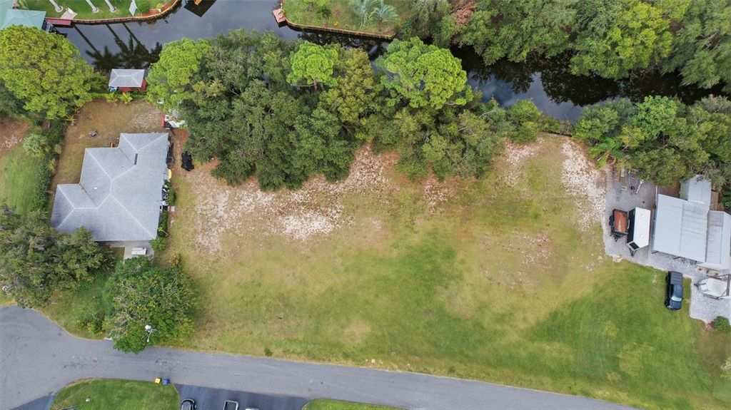 Photo of 183 Blue Moon Avenue, Lake Placid, FL 33852 (MLS # O6367690)