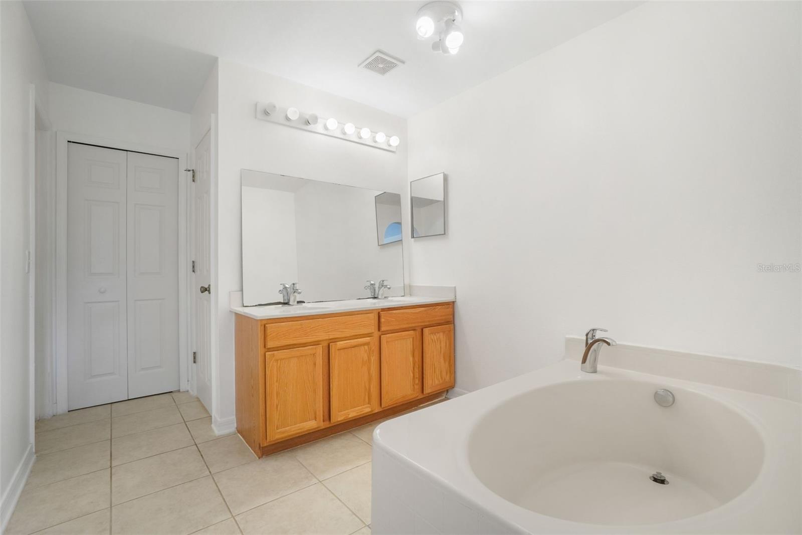 DELTONA LAKES UNIT 67 - Residential