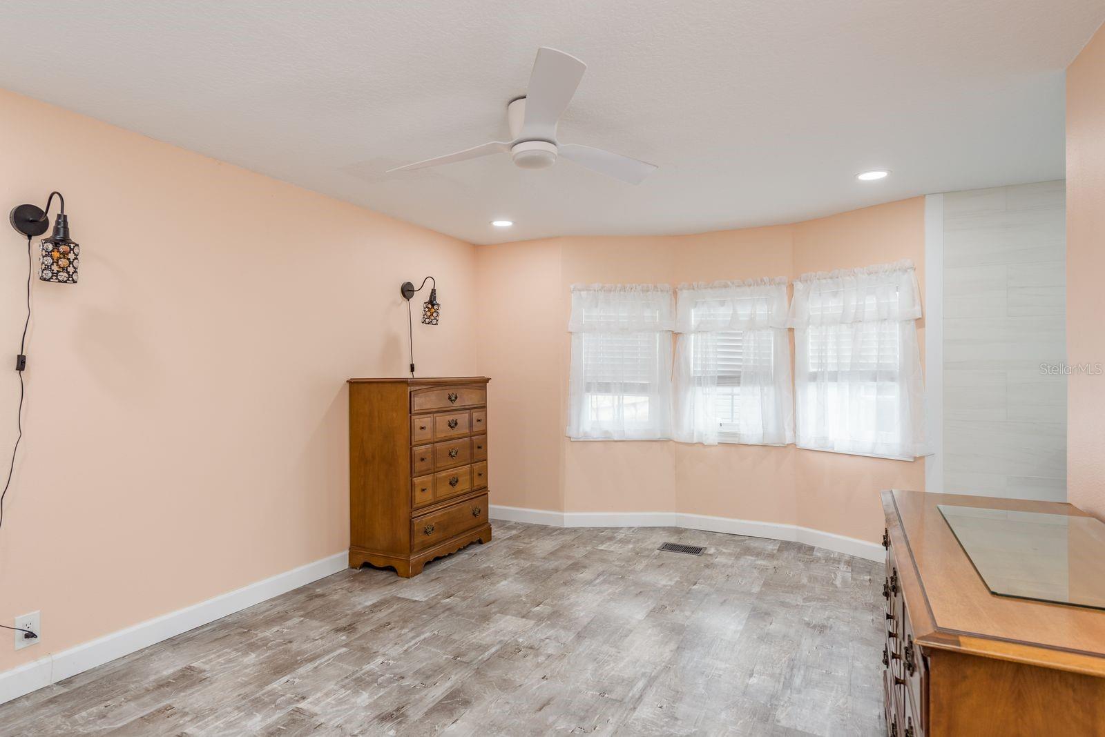 GULL-AIRE VILLAGE - Residential