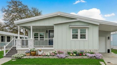 108 DOLPHIN DRIVE E OLDSMAR FL 34677