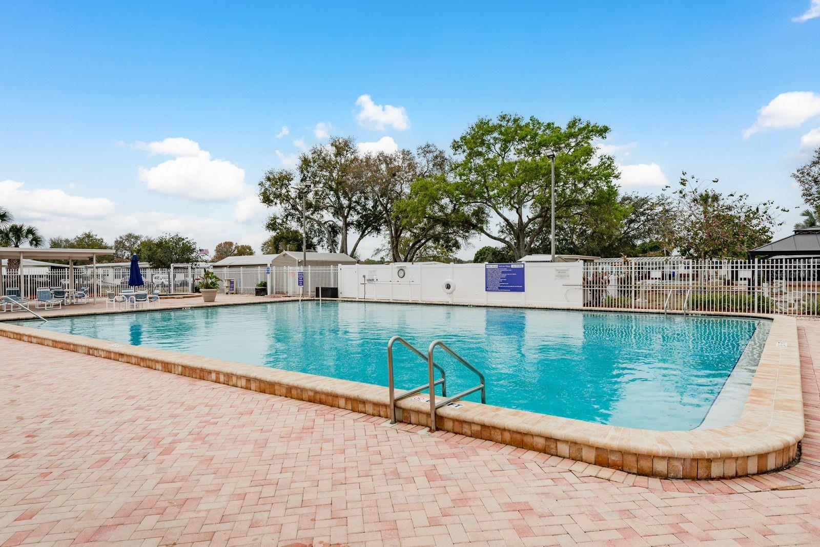 GULL-AIRE VILLAGE - Residential