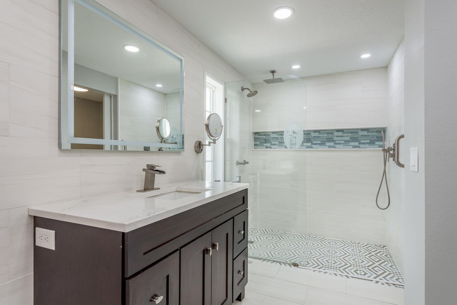 GULL-AIRE VILLAGE - Residential