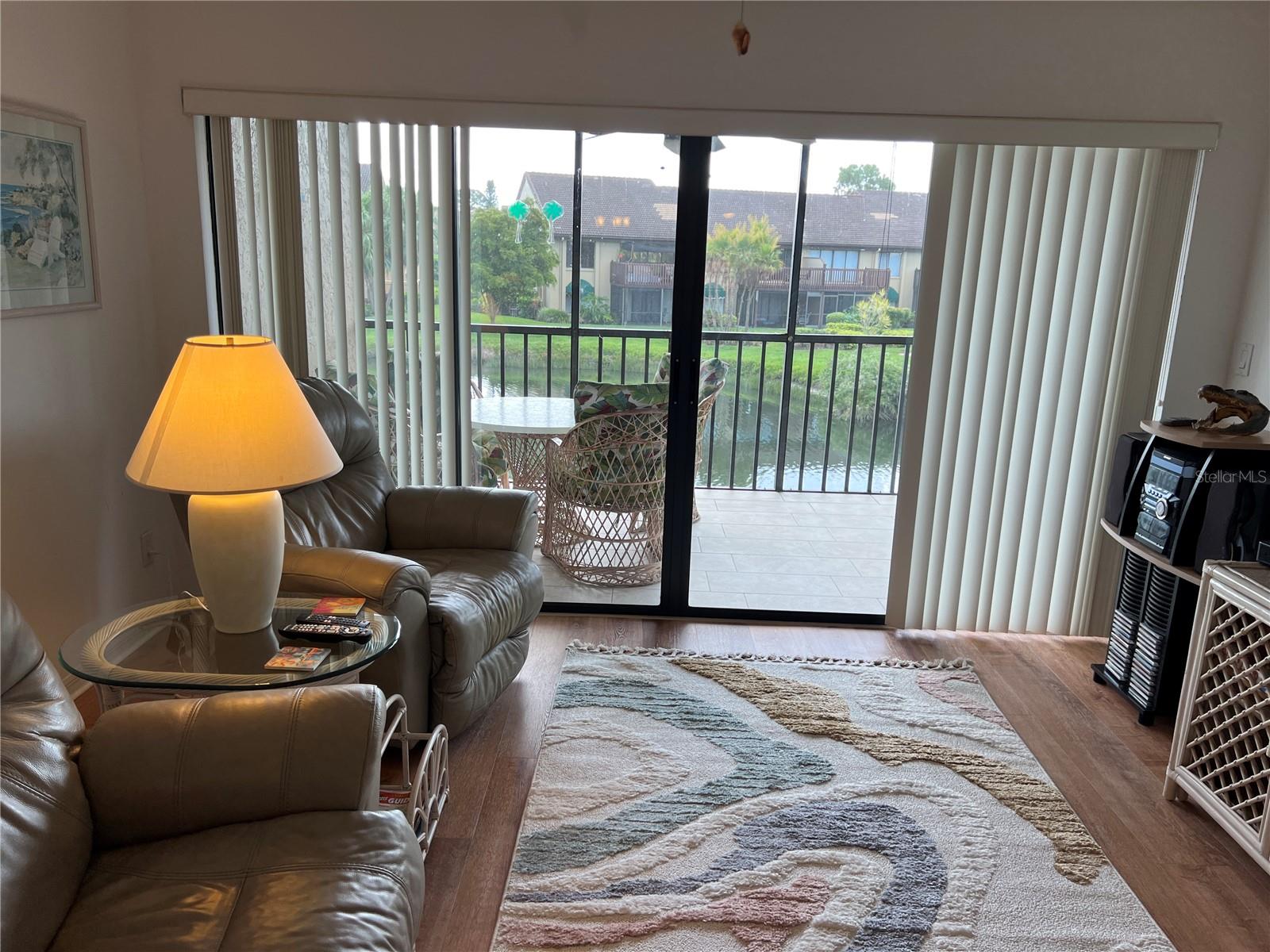 ASHTON LAKES 08 - Residential Lease