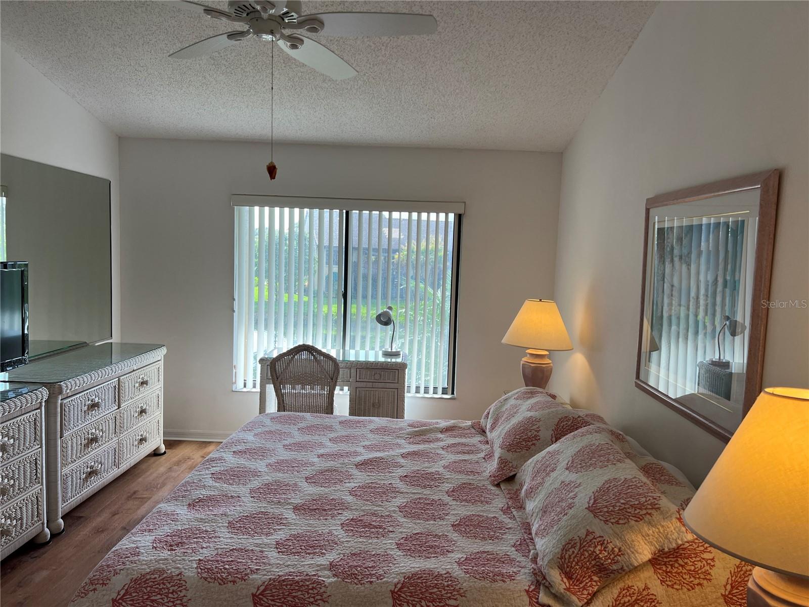 ASHTON LAKES 08 - Residential Lease