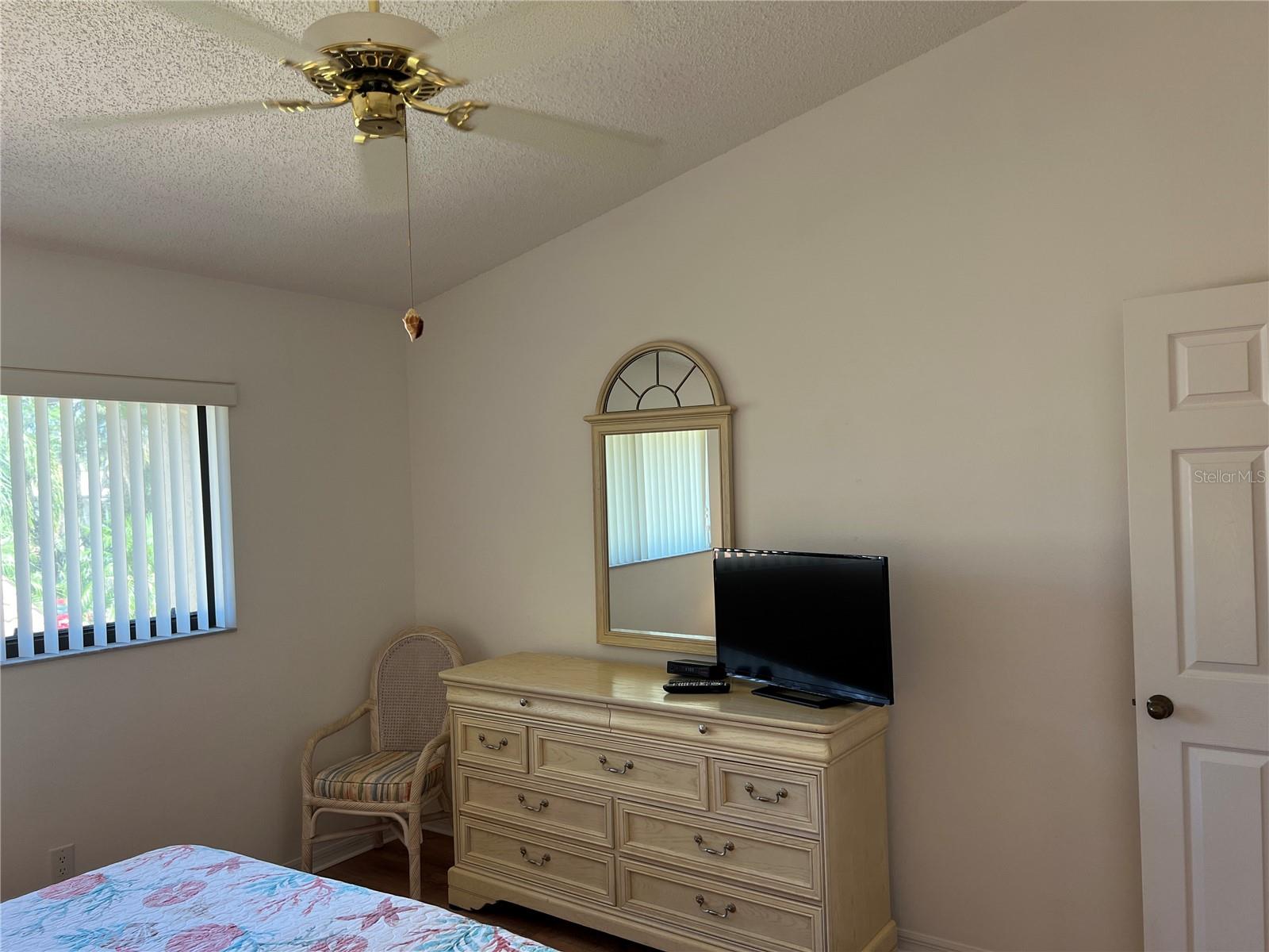ASHTON LAKES 08 - Residential Lease