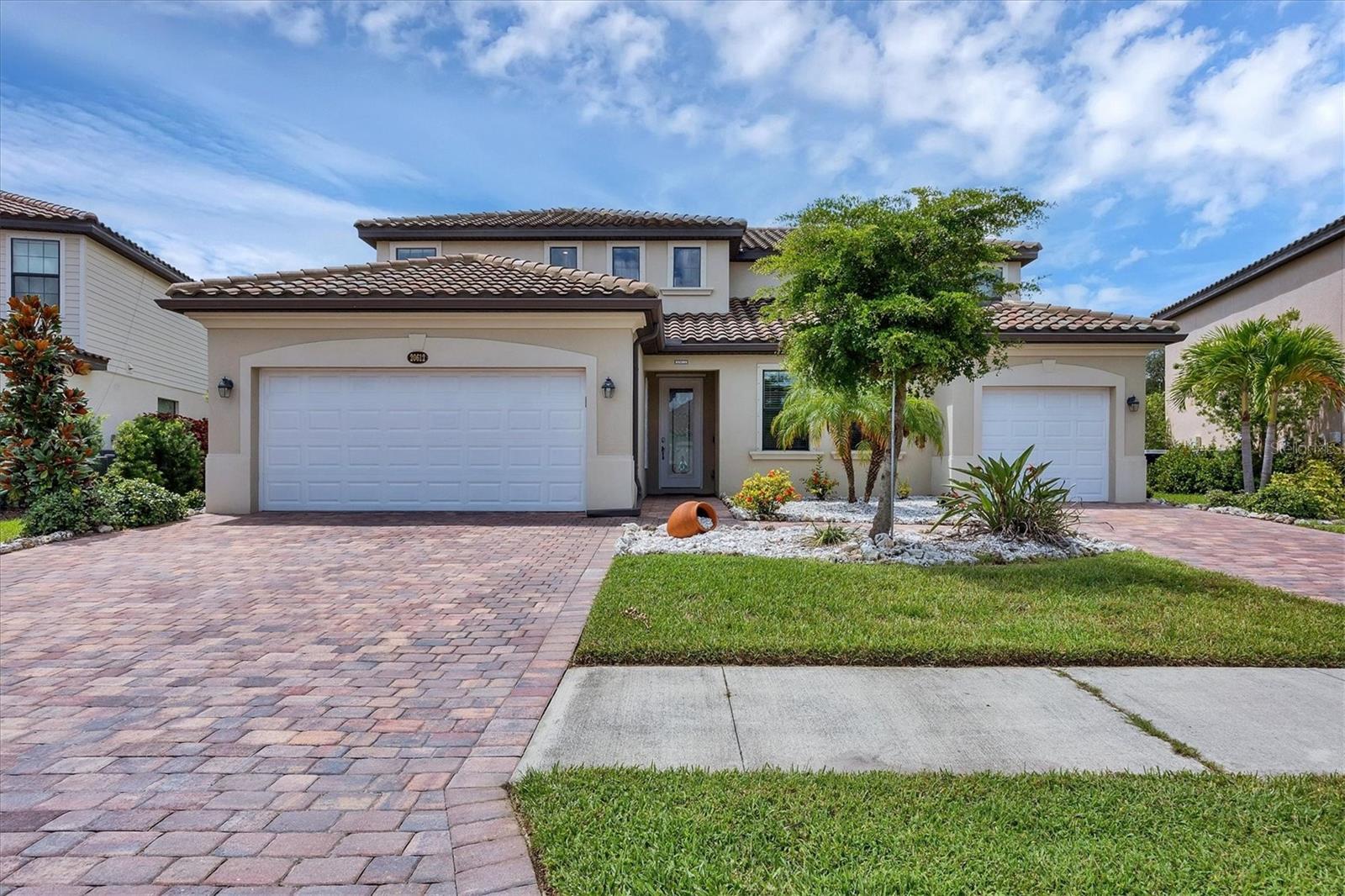20612 BENISSIMO DRIVE