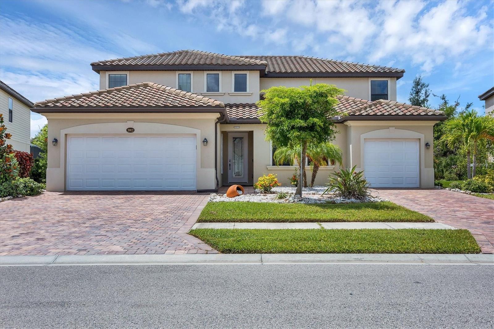 20612 BENISSIMO DRIVE
