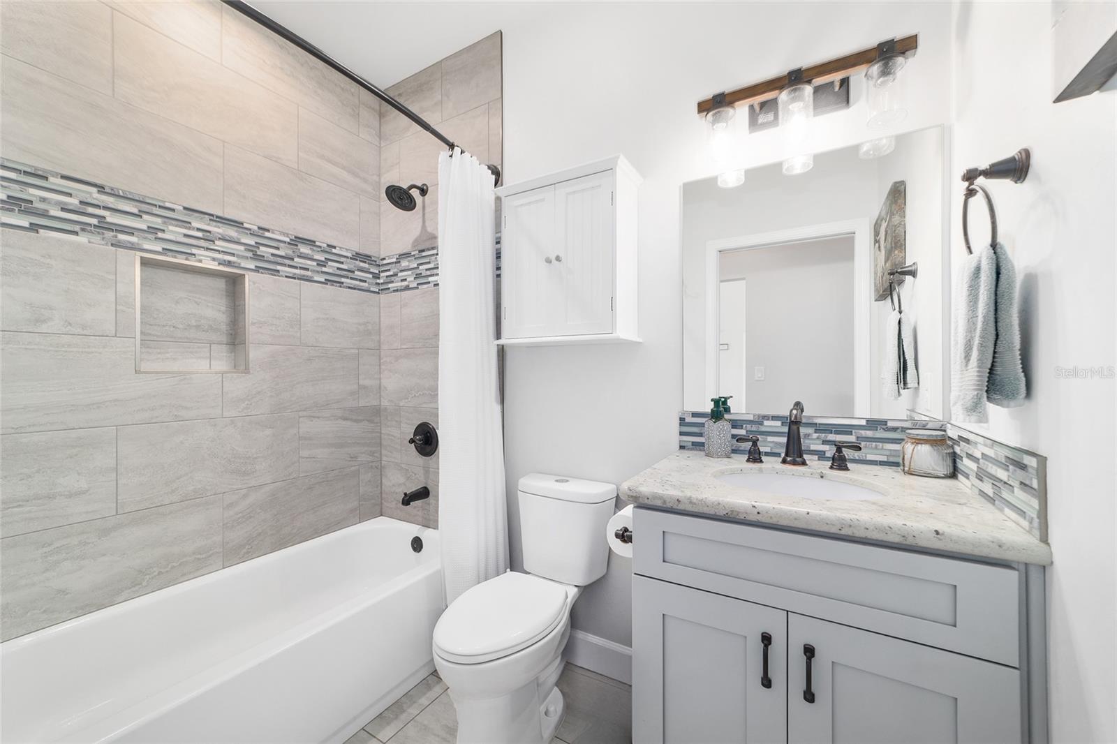 R GAITED RANCH II LLC - Residential