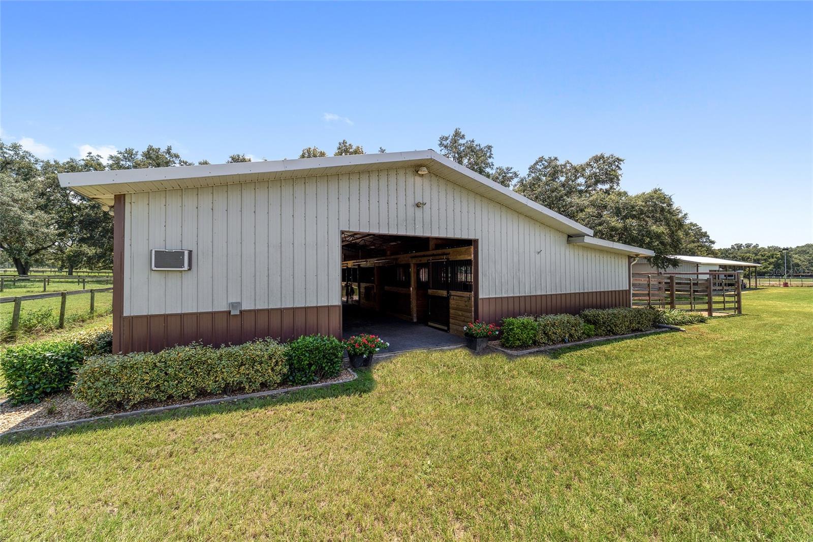 R GAITED RANCH II LLC - Residential