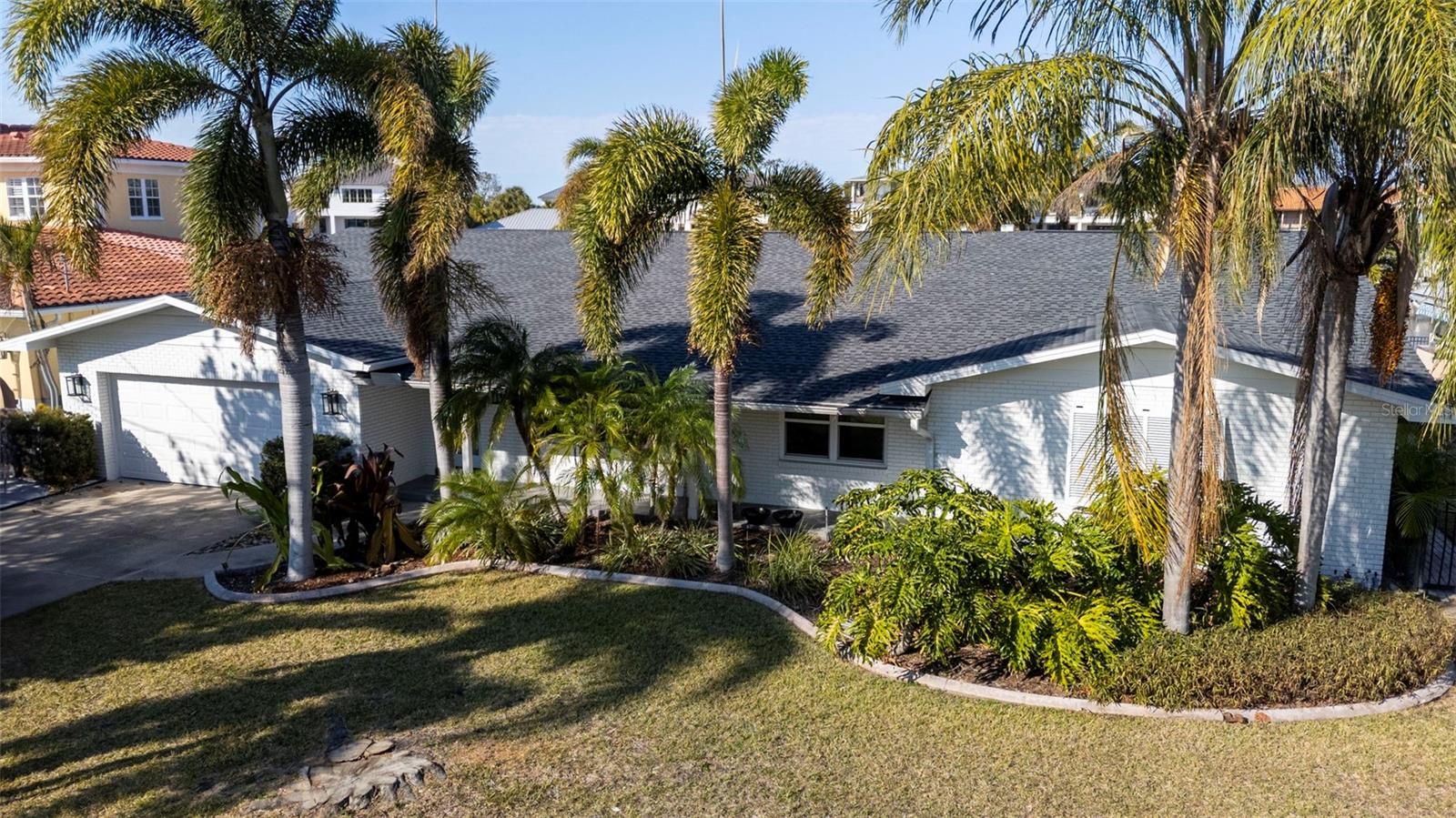 SUNSET PARK ISLES UNIT 4 - Land