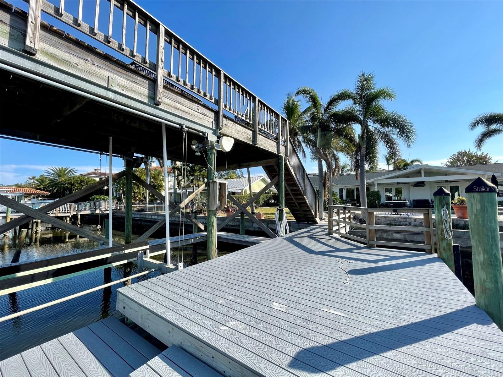 SUNSET PARK ISLES UNIT 4 - Land