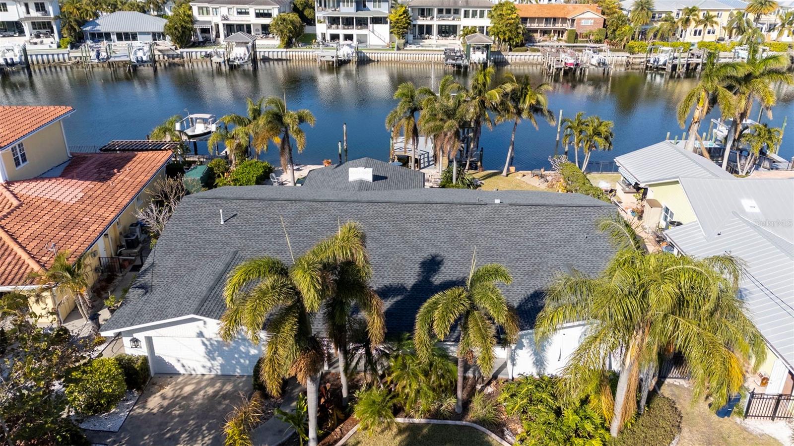 SUNSET PARK ISLES UNIT 4 - Land