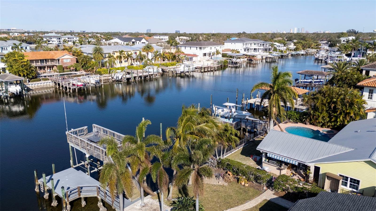 SUNSET PARK ISLES UNIT 4 - Land