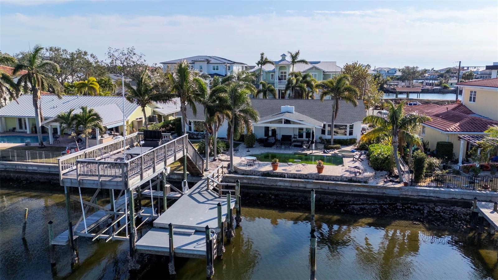 SUNSET PARK ISLES UNIT 4 - Land