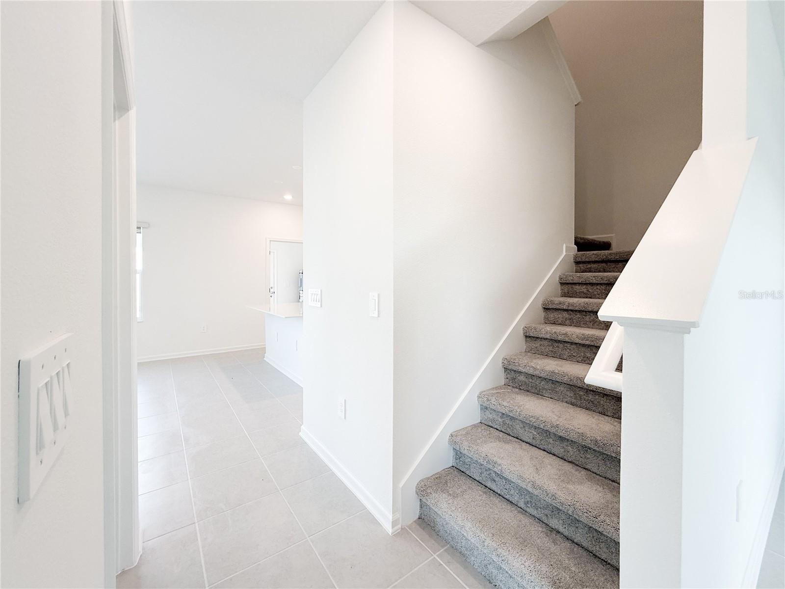 BRONSONS RDG - Residential Lease