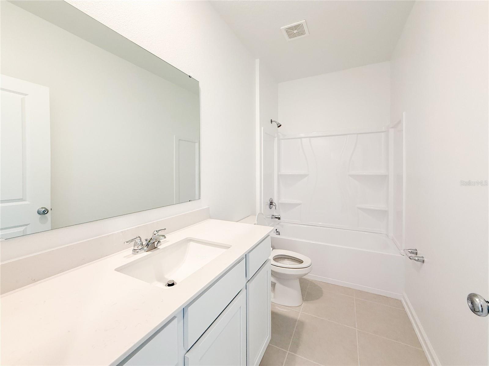 BRONSONS RDG - Residential Lease