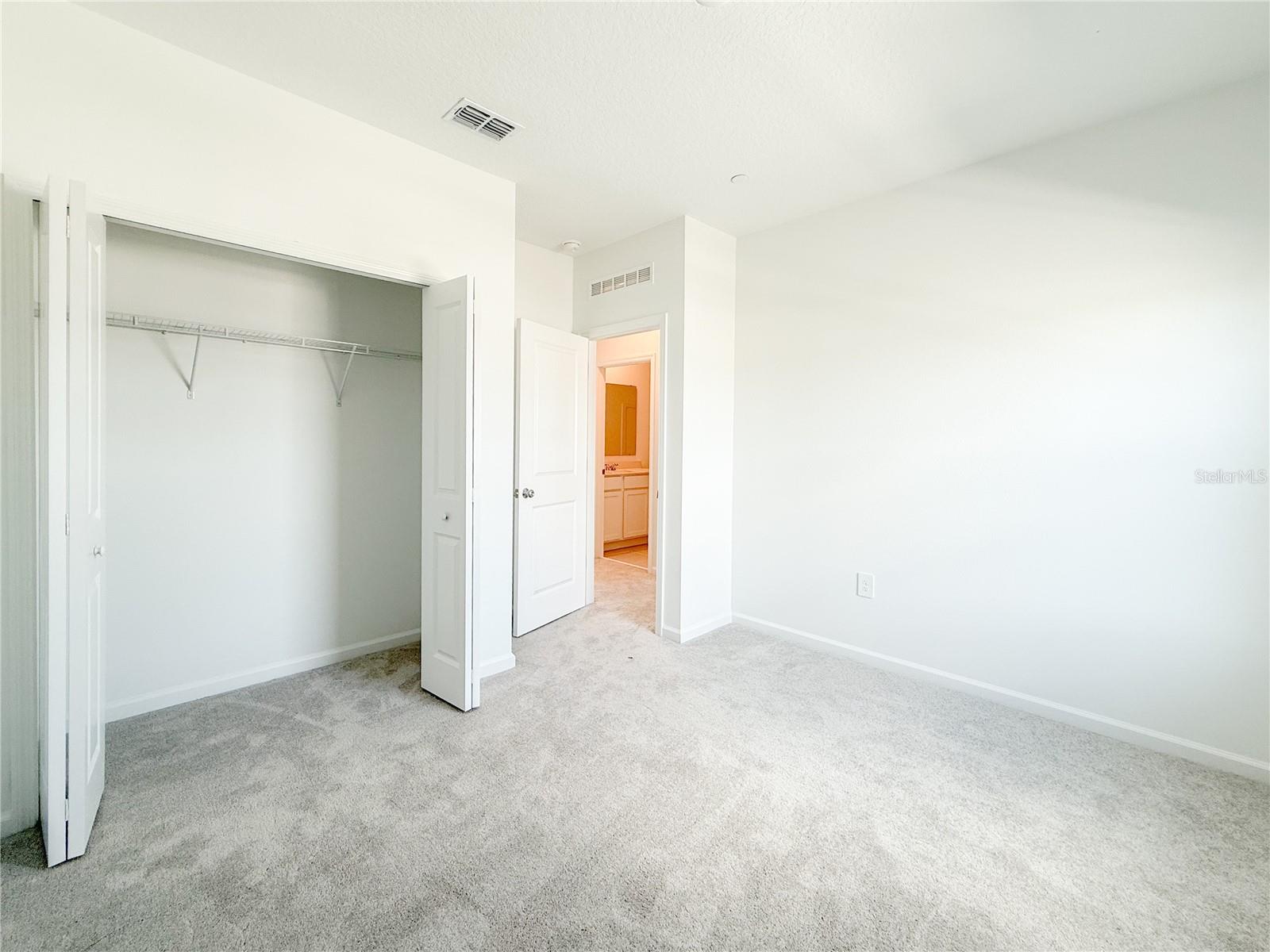 BRONSONS RDG - Residential Lease