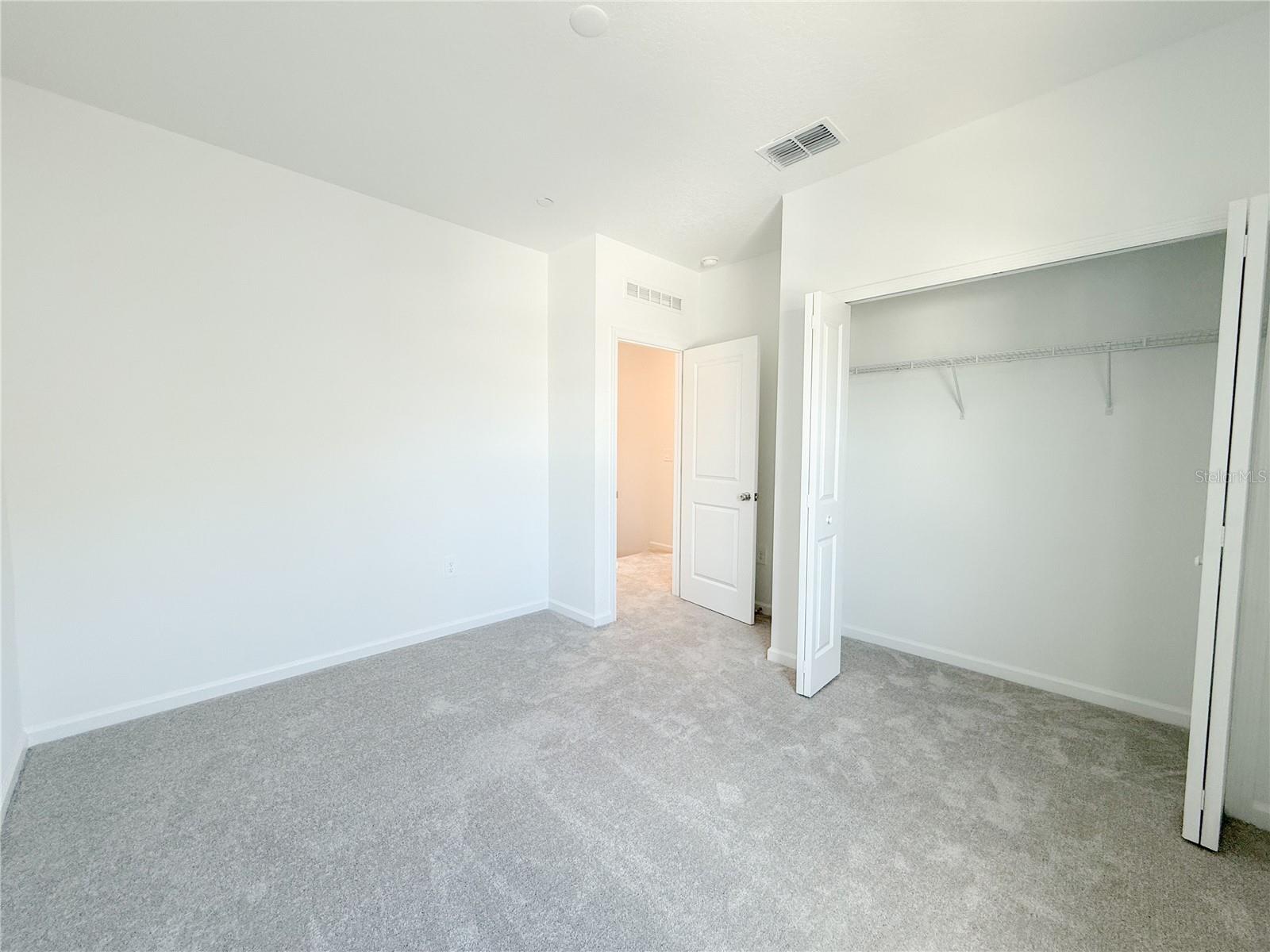 BRONSONS RDG - Residential Lease