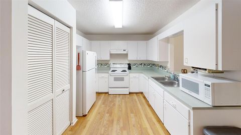 Tiny photo for 9394 SW 97th Lane #B, Ocala, FL 34481 (MLS # OM724191)