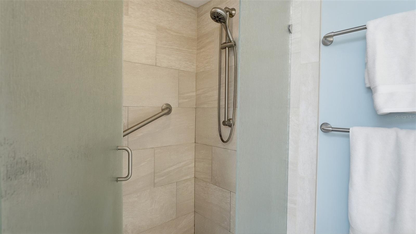 DEVONSHIRE PLACE - Residential