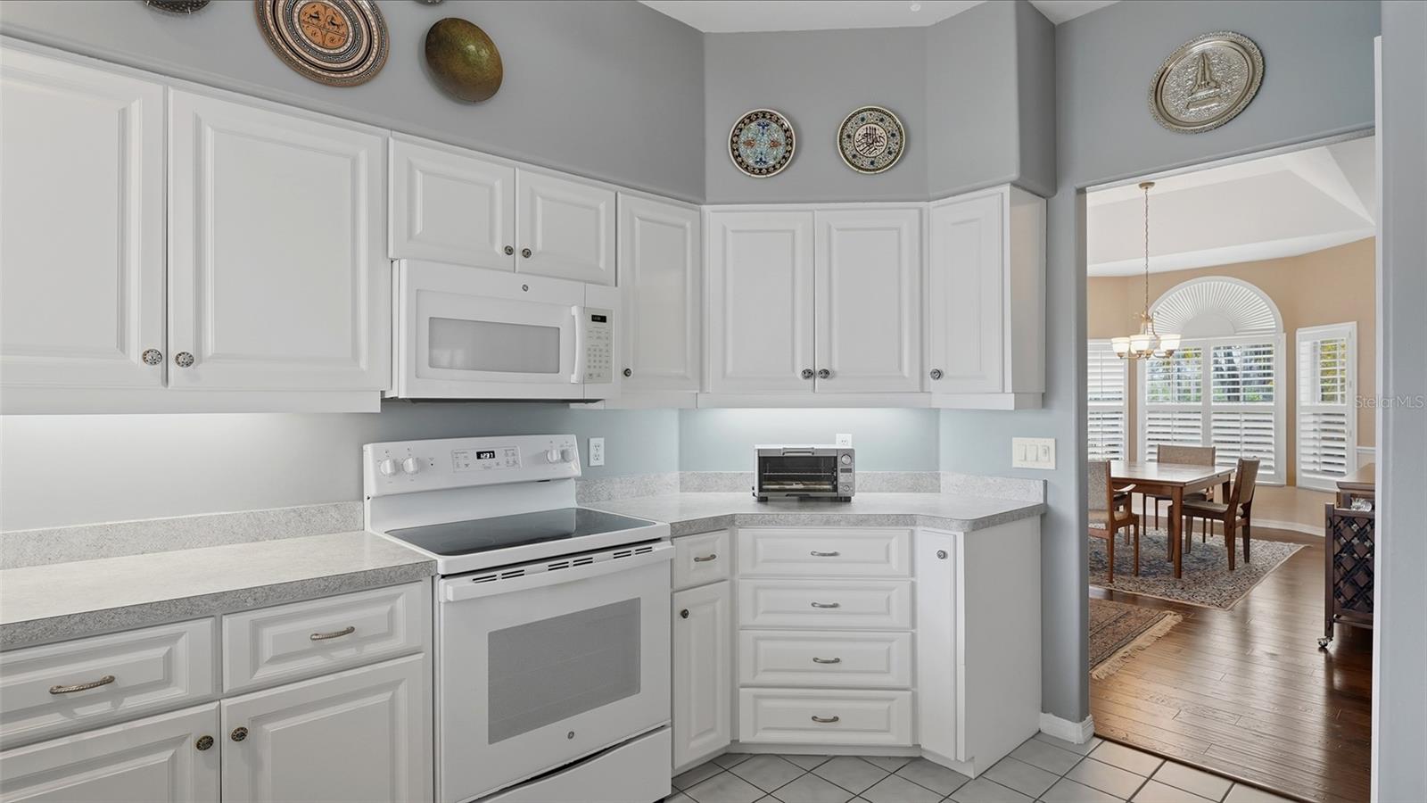 DEVONSHIRE PLACE - Residential