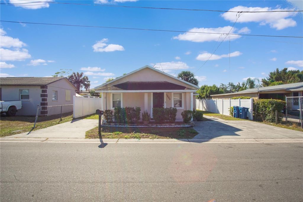 Photo of 1205 Avenue F, Haines City, FL 33844 (MLS # P4937364)