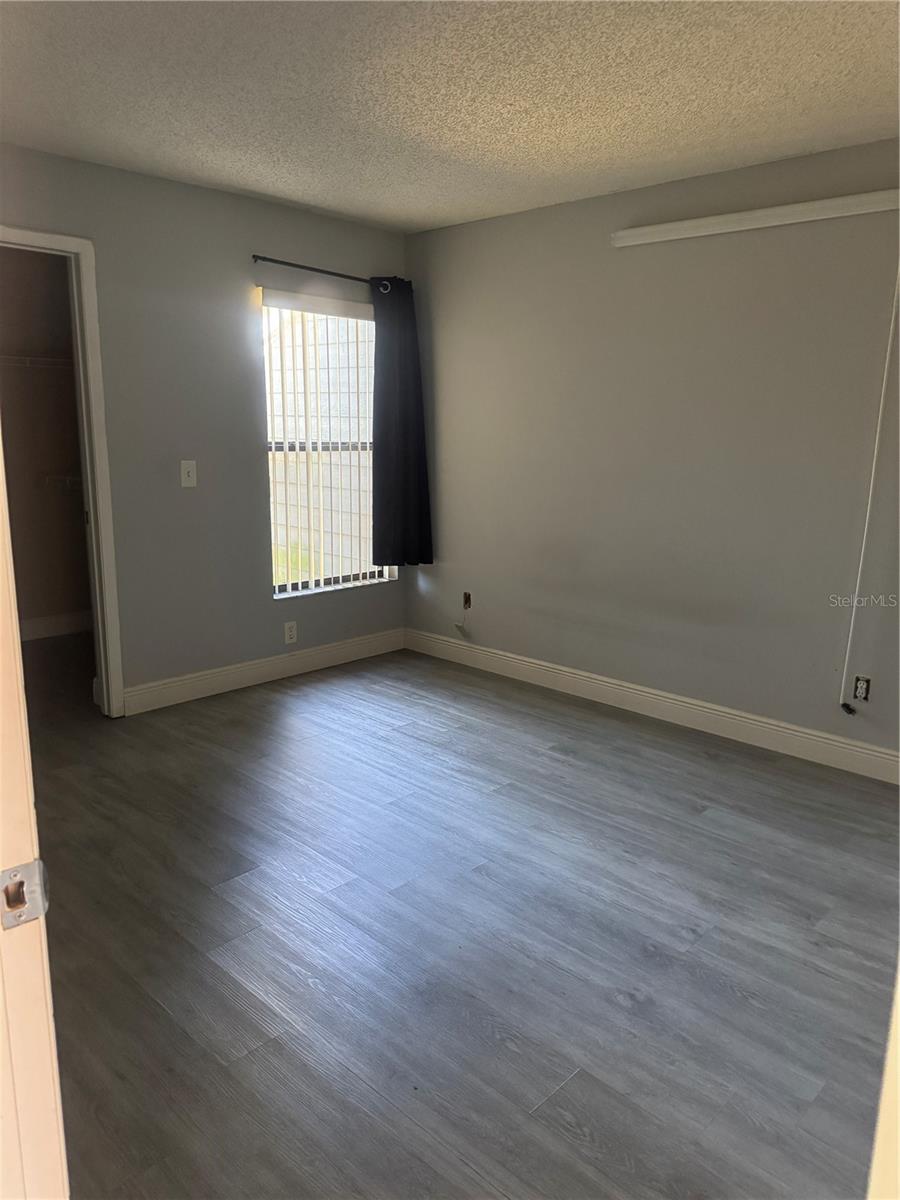 KING OAK VILLAS PH 2 4TH ADD - Residential