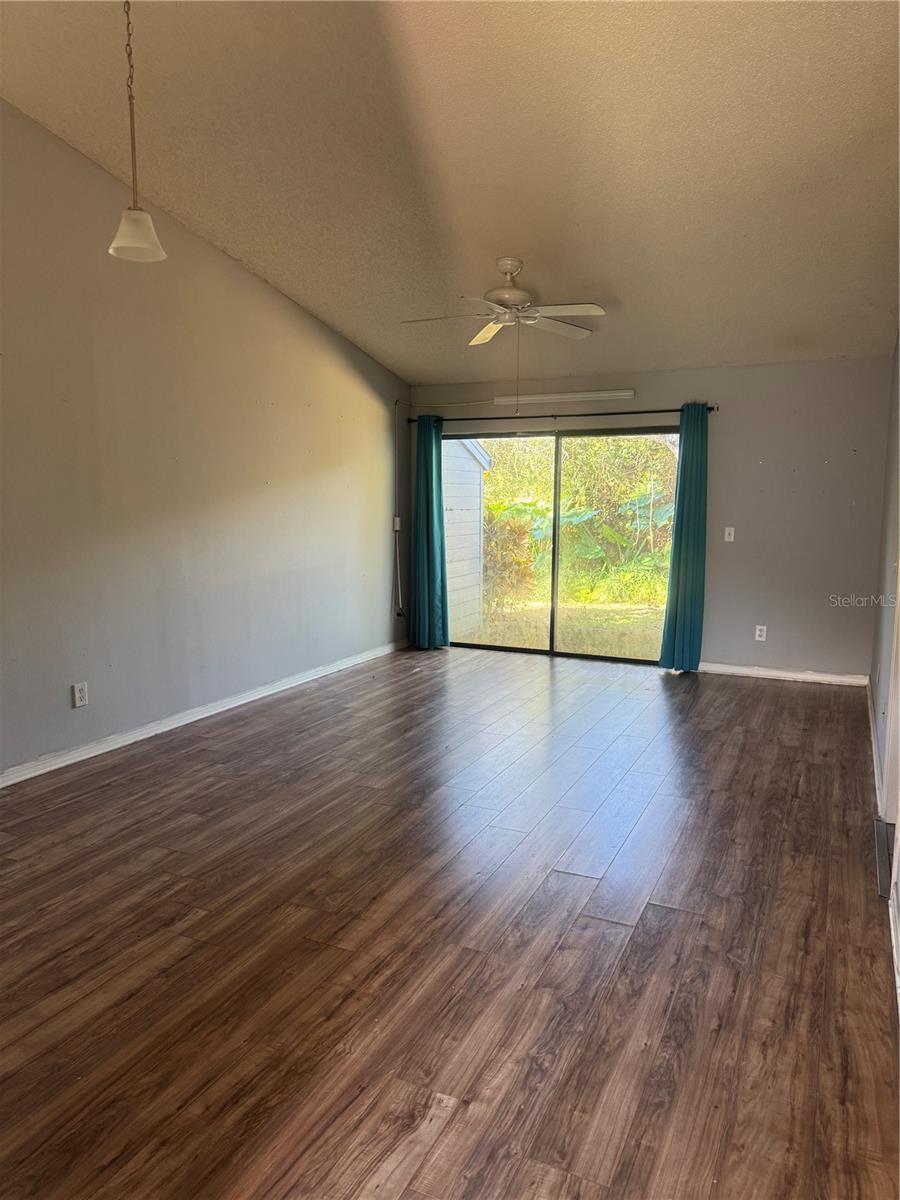 KING OAK VILLAS PH 2 4TH ADD - Residential