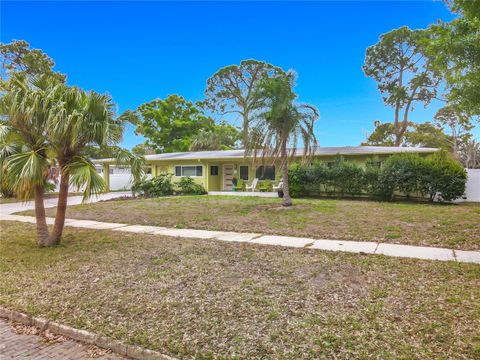 Photo of 6170 7th Avenue N, St Petersburg, FL 33710 (MLS # TB8488639)