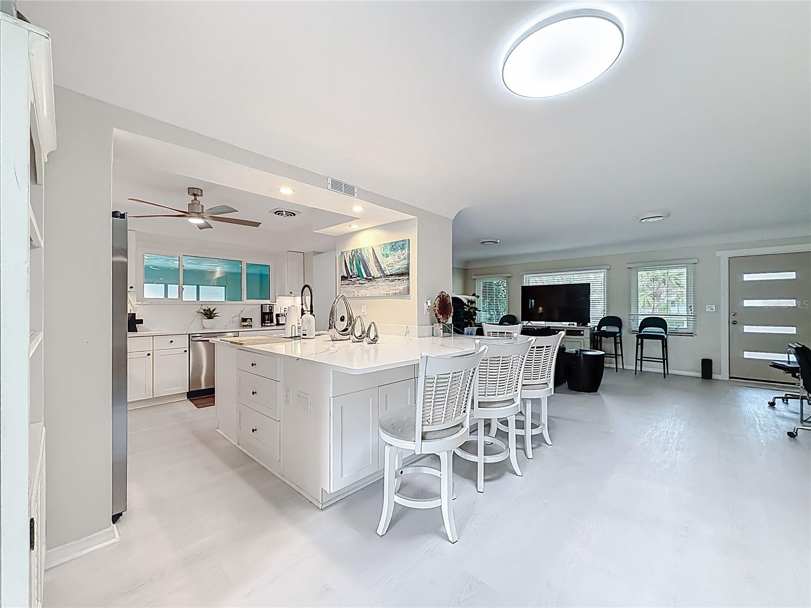 EAGLE CREST - Residential