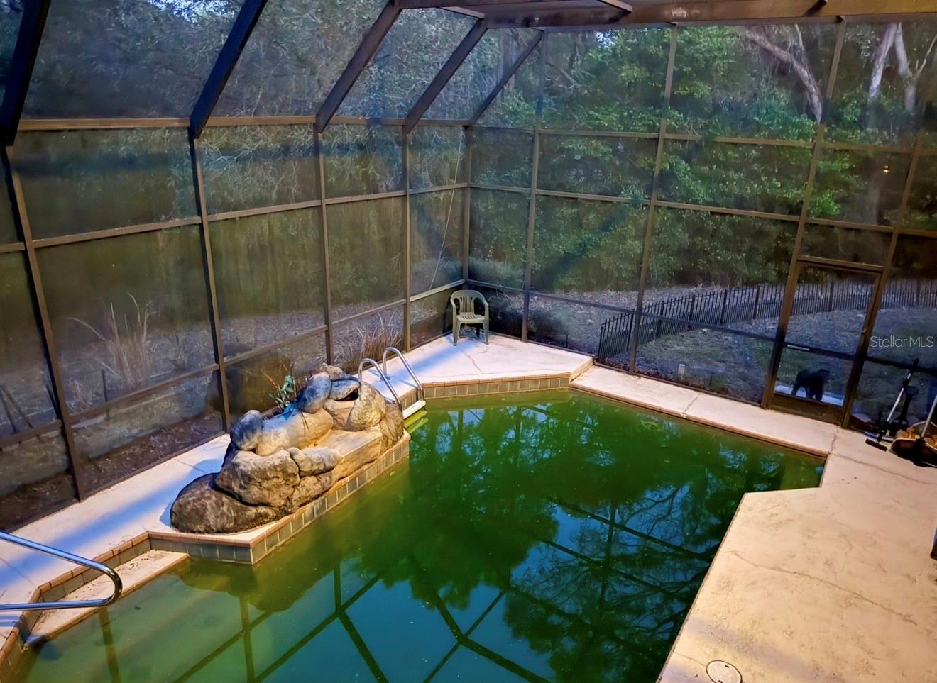 FAIRVIEW ESTATES - Residential