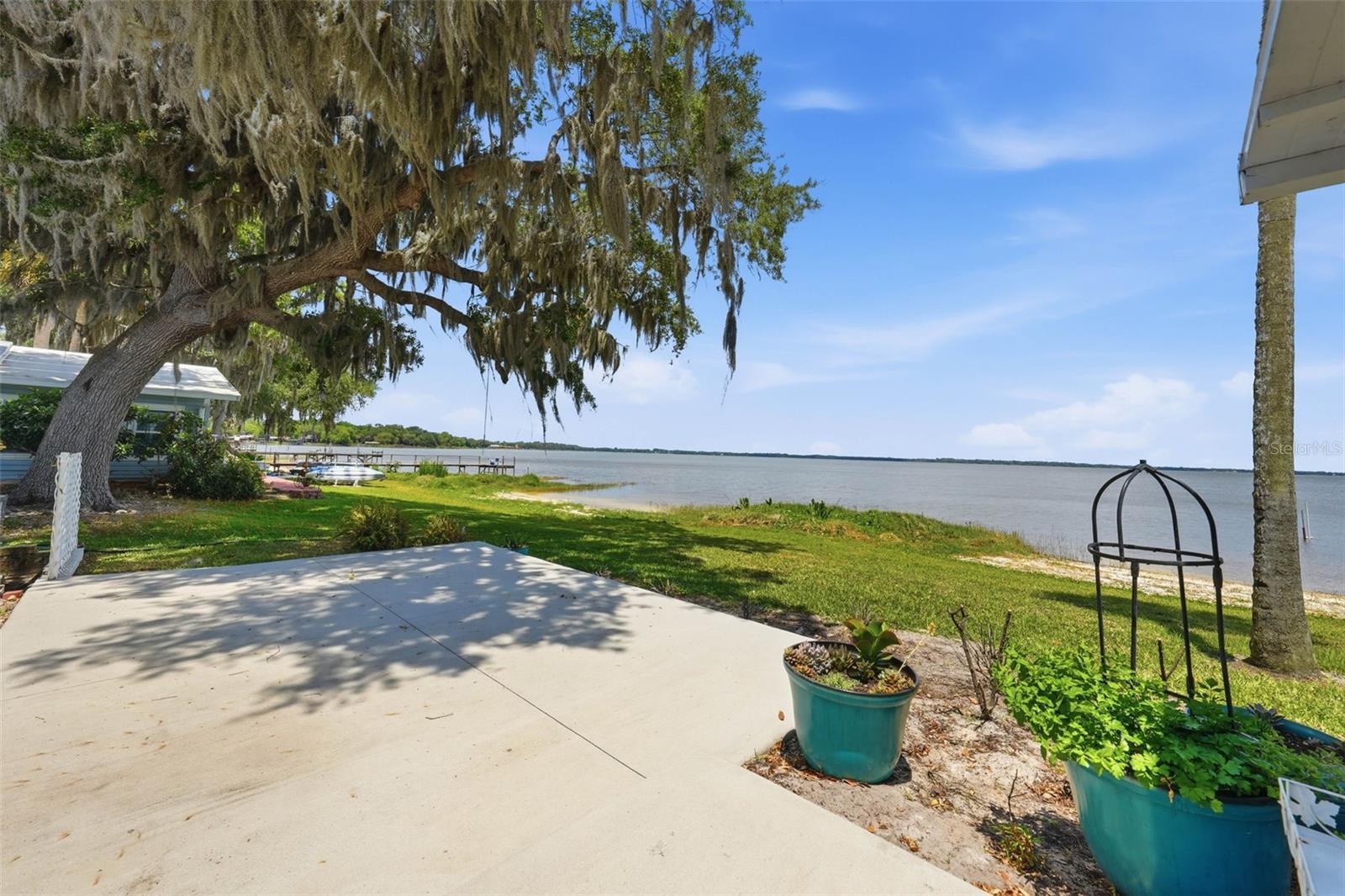 119 LAKE SHORE CIRCLE