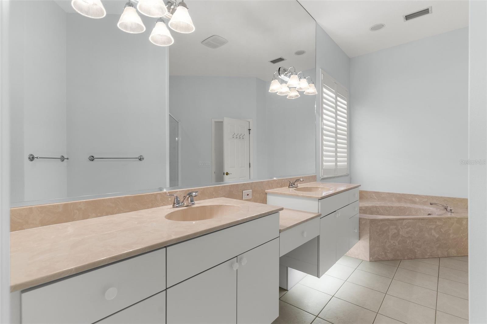 RIVERDALE REVISED - Residential