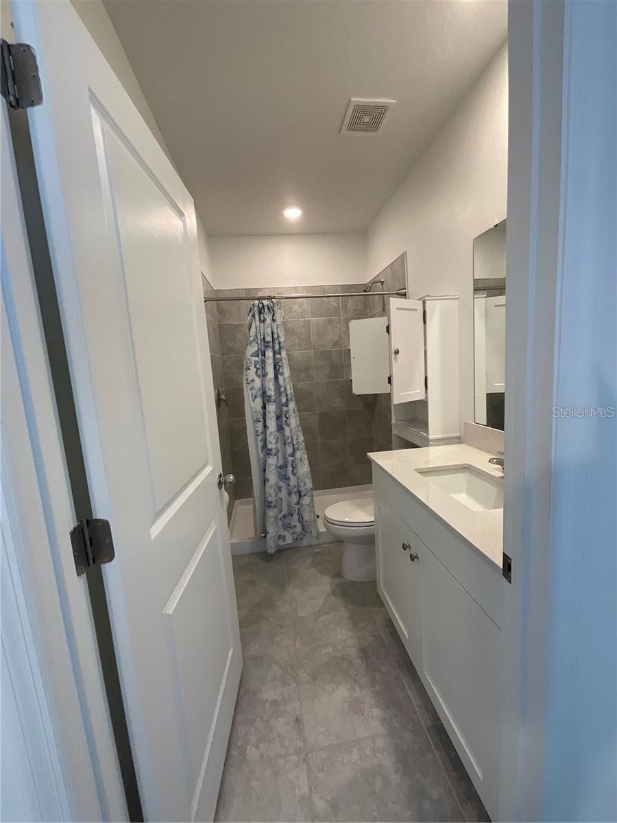 LAWSON DUNES SUB - Residential Lease