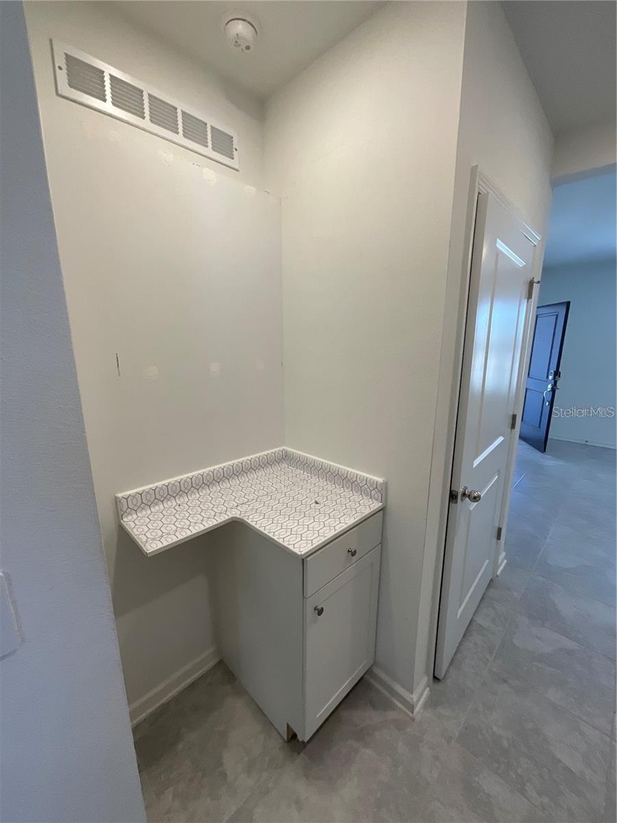 LAWSON DUNES SUB - Residential Lease